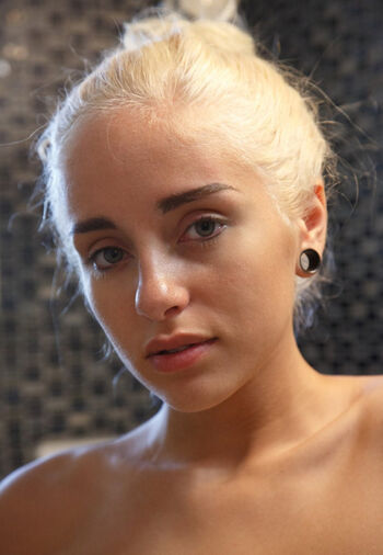 Full leaked Naomi woods page private onlyfans photo