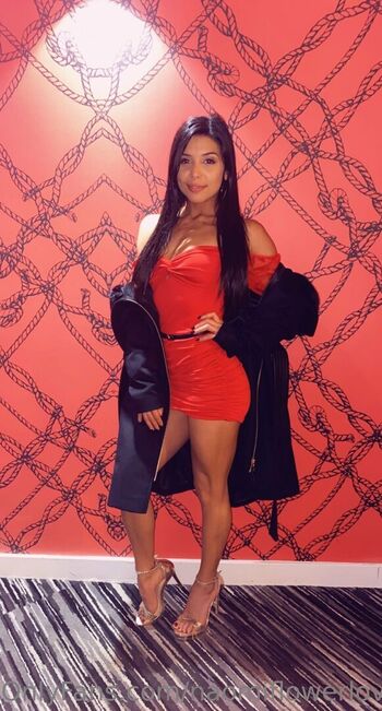 Full leaked Naomiflowerlove private photo