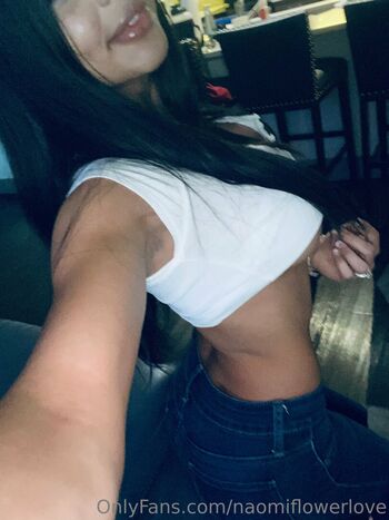 naomiflowerlove
