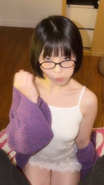 Full leaked Naomiisan private photo