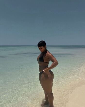 Full leaked Naomisharon page private photo