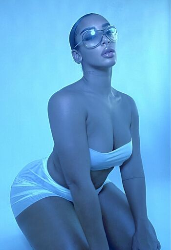 Full leaked Naomisharon private photo