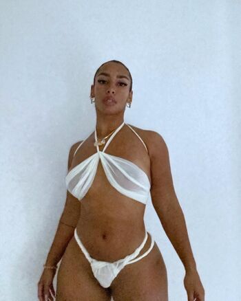 Full leaked Naomisharon private photo