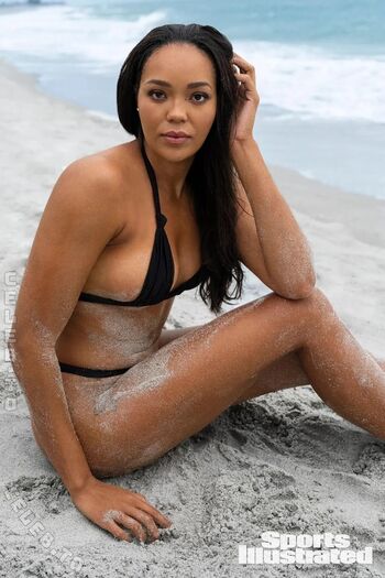 Full leaked Napheesa collier private photo