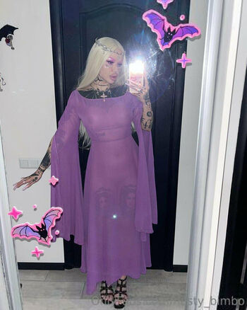 Full leaked Nasty bimbo private photo