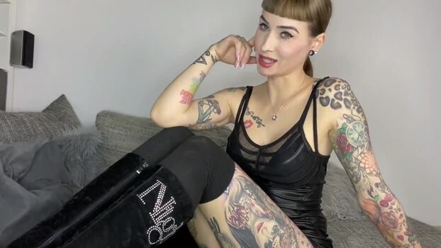 Full leaked Nasty girls private onlyfans photo