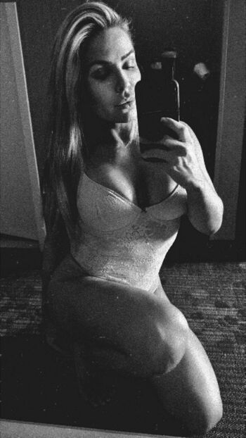 Full leaked Natalya neidhart private photo