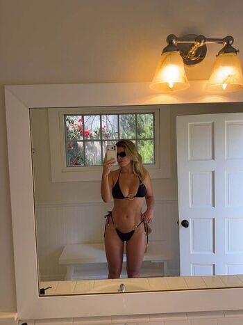 Full leaked Natasha oakley private onlyfans photo