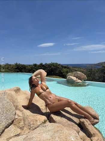 Full leaked Natasha oakley page private photo