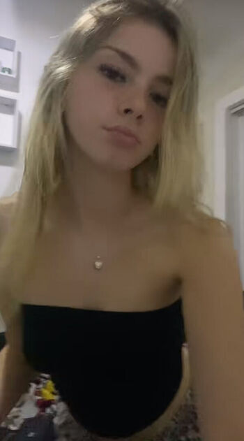 Full leaked Natasha white private photo