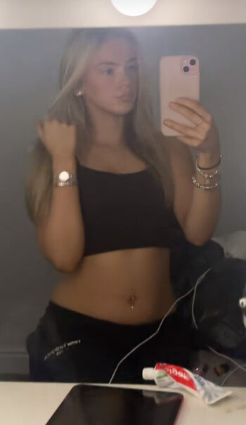 Full leaked Natasha white private photo