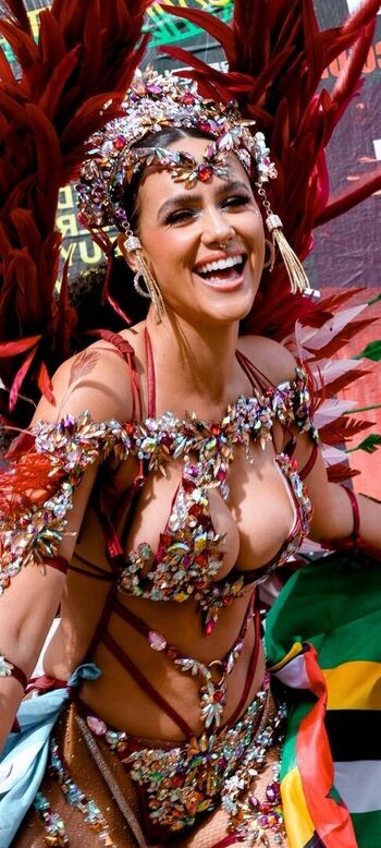 Full leaked Nathalie emmanuel private photo