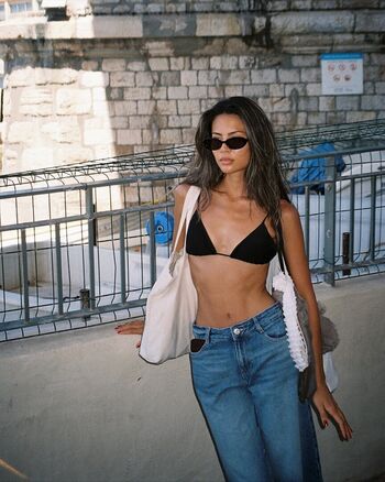 Full leaked Nathalie lok page private onlyfans photo