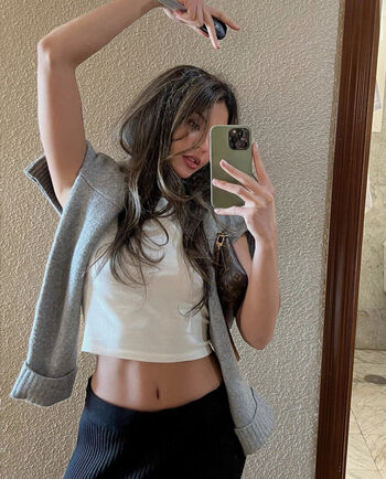 Full leaked Nathalie lok page private onlyfans photo