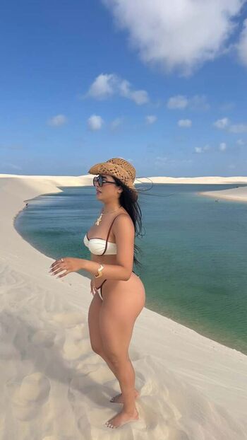 Nathy Sousa