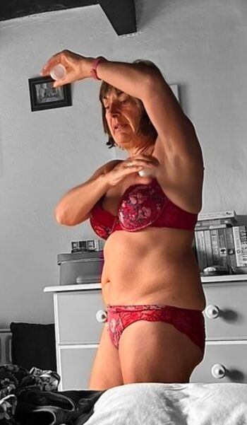 Full leaked Natural mature private photo