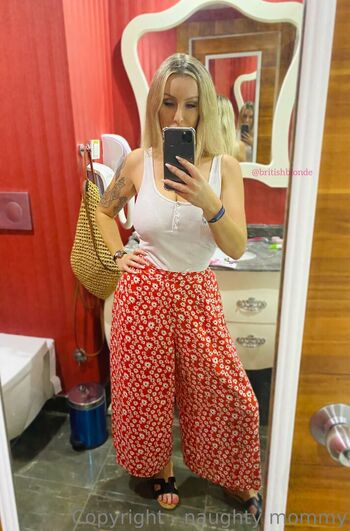 Full leaked Naughtymother private photo