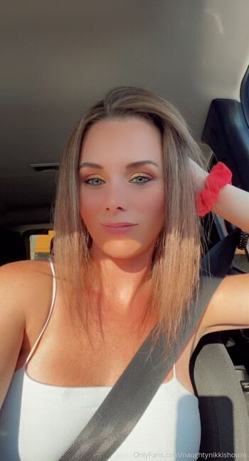 Full leaked Naughtynikkishouse private photo
