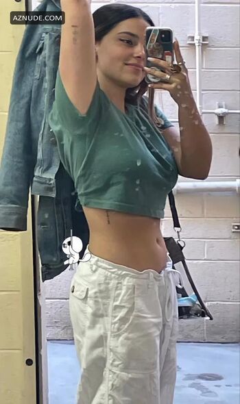 Full leaked Navarrette private photo