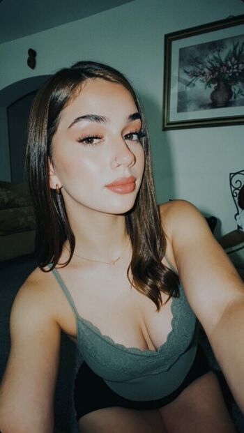 Full leaked Navisss private photo