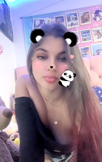 Full leaked Naye private onlyfans photo