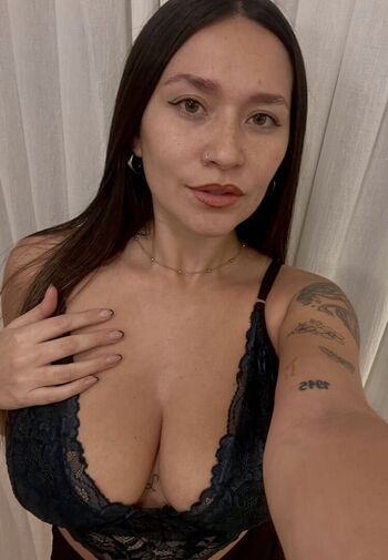 Full leaked Nayybelen private photo