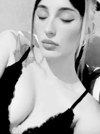 Full leaked Nazarena loureiro page private onlyfans photo