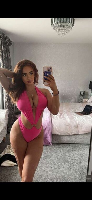 Full leaked Neave dare page private onlyfans photo