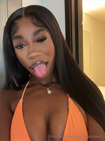Full leaked Neenahbrownn private photo