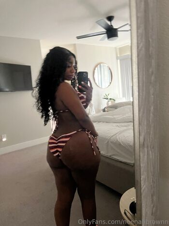 Full leaked Neenahbrownn private photo