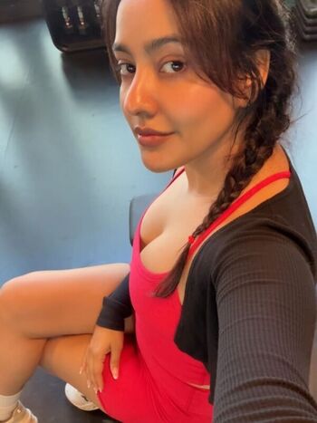 Full leaked Neha sharma private photo