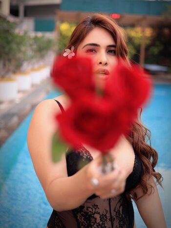 Full leaked Nehhaa malik private photo