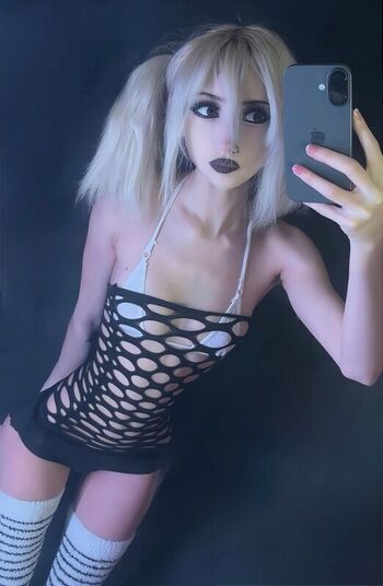 Full leaked Nekoblunts private photo
