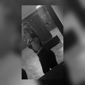 Full leaked Nena mnch private photo