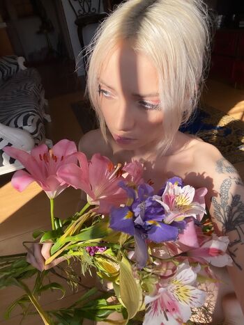 Full leaked Neoliberalhell private onlyfans photo