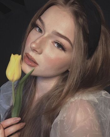 Full leaked Nerushimav page private onlyfans photo