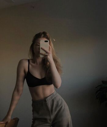 Full leaked Nerushimav page private onlyfans photo