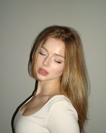 Full leaked Nerushimav page private onlyfans photo