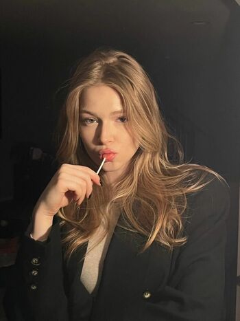 Full leaked Nerushimav private onlyfans photo