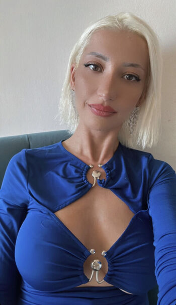 Full leaked Neslihan gunes page private onlyfans photo