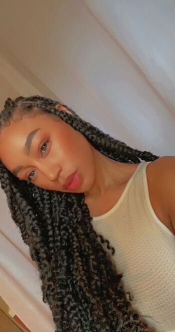 Full leaked Nia simone private onlyfans photo