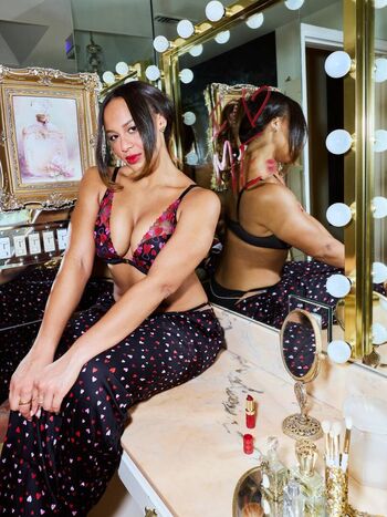 Full leaked Nia sioux private onlyfans photo