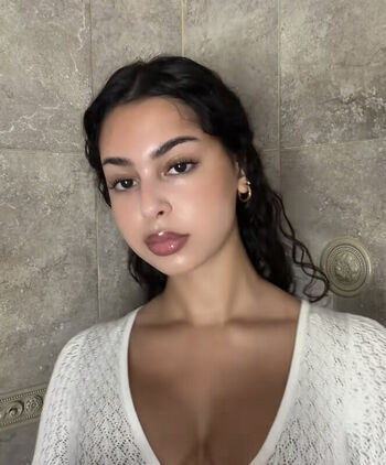 Full leaked Nickimariiee private photo