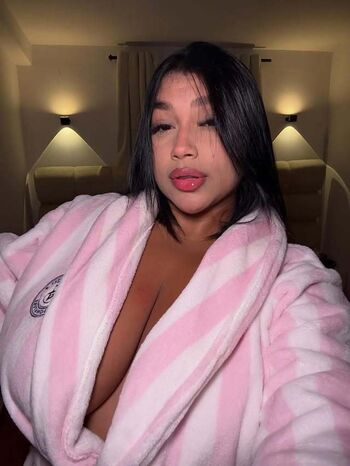 Full leaked Nicol alvarez private photo
