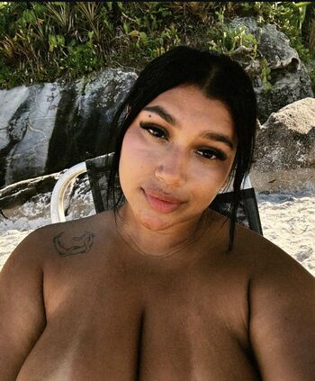 Full leaked Nicol alvarez private photo