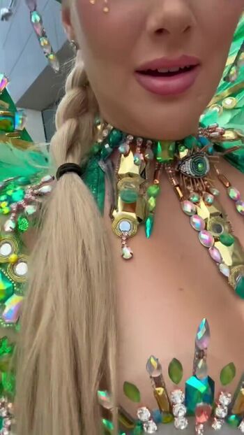 Full leaked Nicole arbour page private onlyfans photo