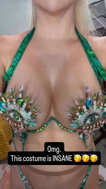 Full leaked Nicole arbour page private onlyfans photo