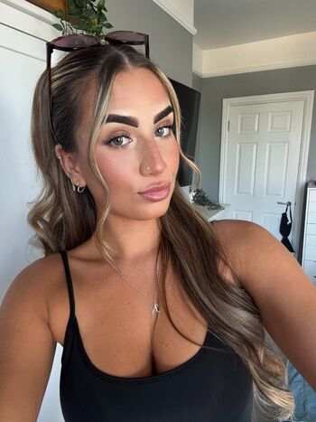 Full leaked Nicole barnden private photo