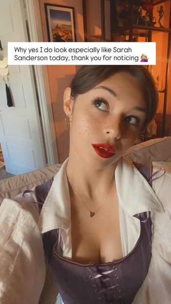 Full leaked Nicole maines private photo