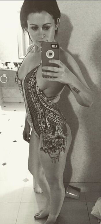 Full leaked Nicole saunders private photo
